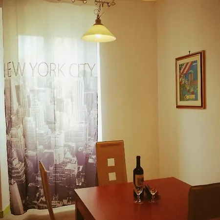 Apartment House Le Tre Caravelle Genoa